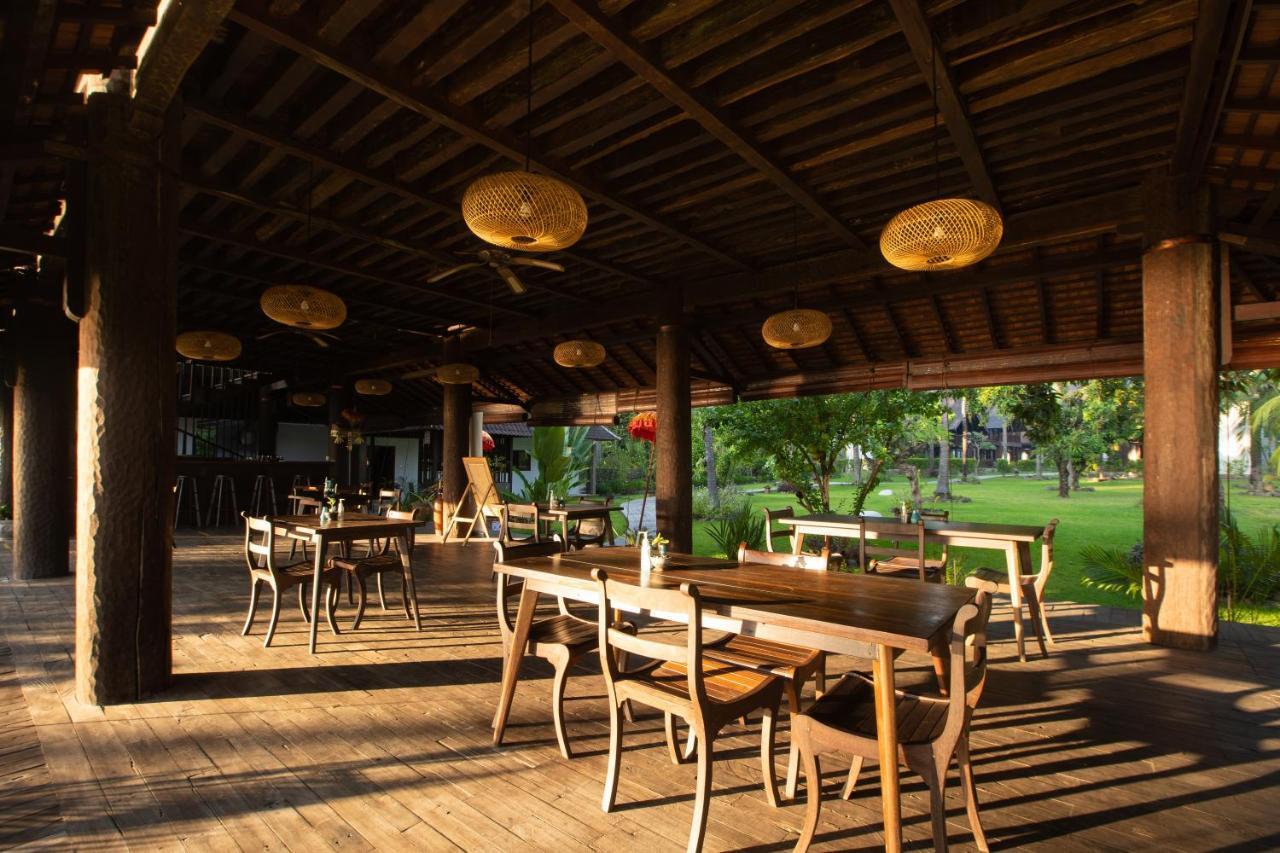 The Kirana Tembok Hotel Tejakula Exterior foto